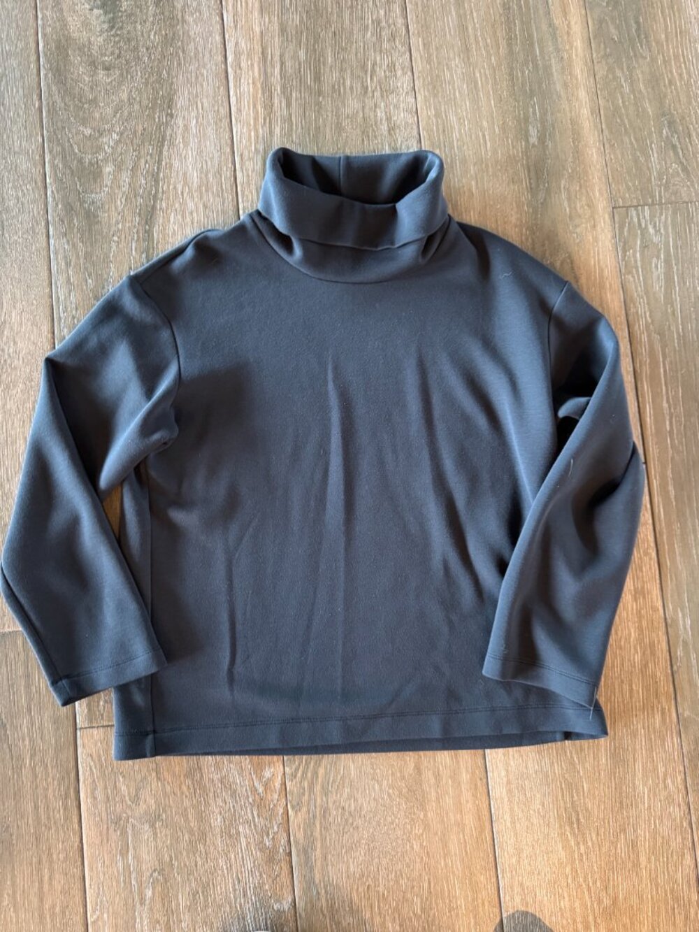 Outdoor Voices Stratus Funnel Neck Black super soft soft  sweatshirt size Small - Picture 2 of 6